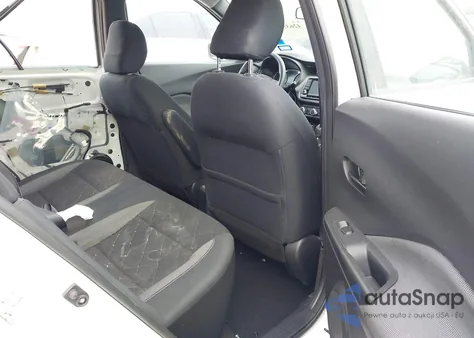 2020 Nissan Kicks S Xtronic Cvt из США, поврежденный, VIN 3N1CP5BV8LL528927